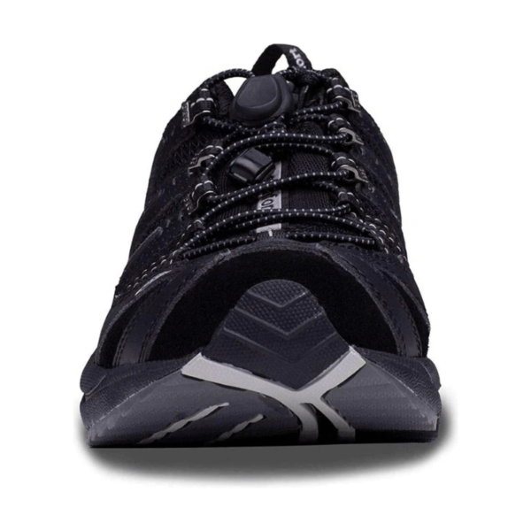 Dr Comfort Performance Sports Shoe in black - View of the front of the shoe